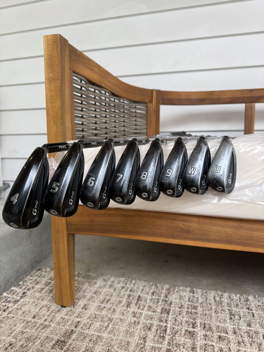 Black Ping G710 Iron Set 4-PW,AW Black Dot Stiff