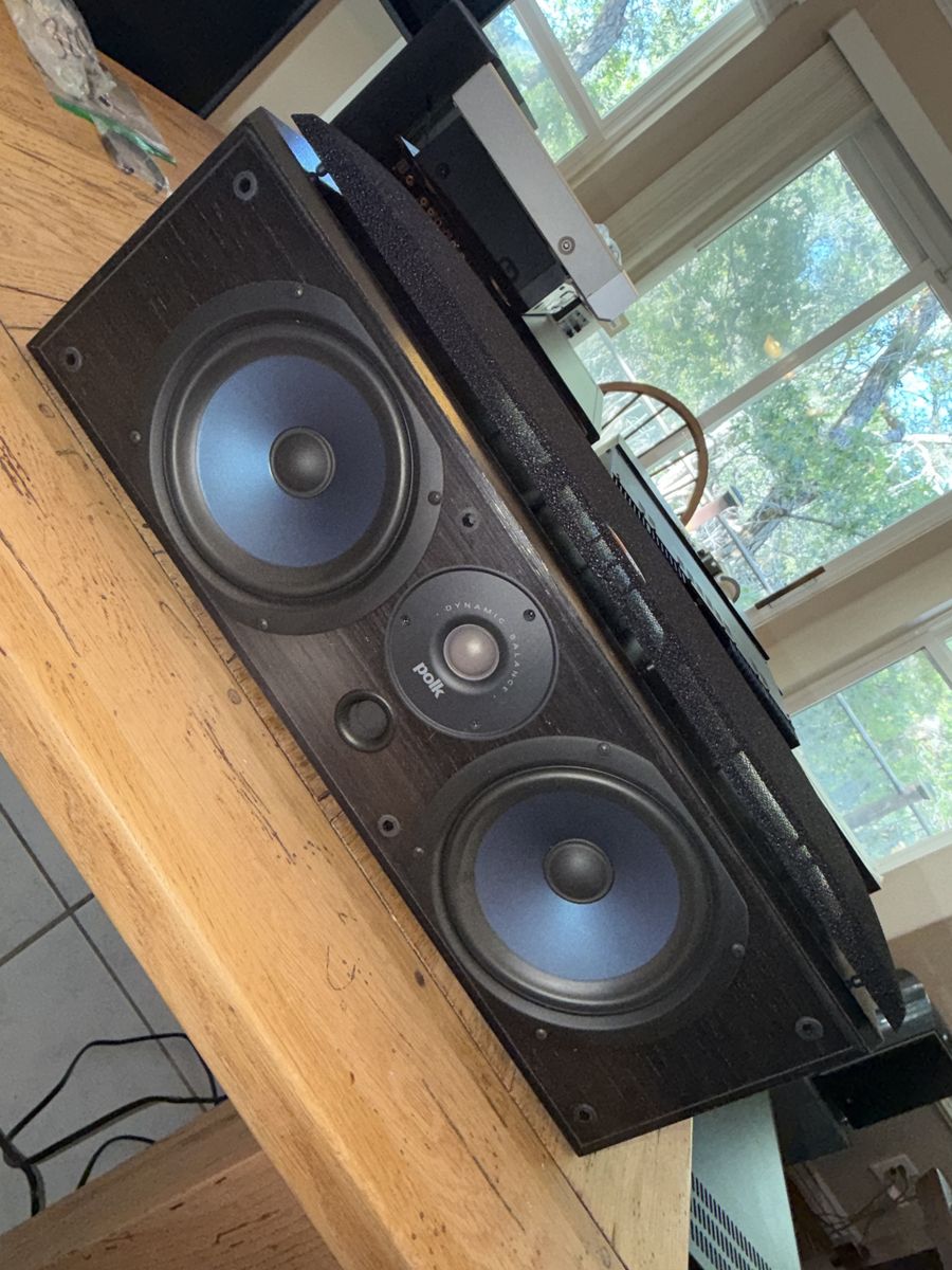 Polk Audio CSi40 Center Channel Speaker