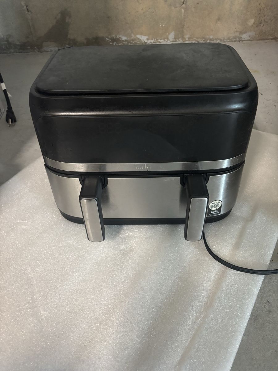 Small air fryer