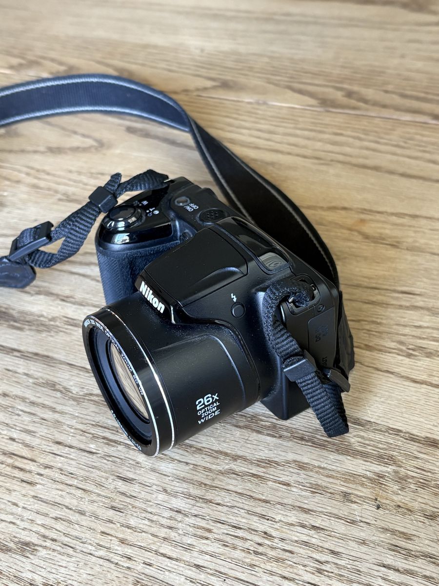 Nikon CoolPix330