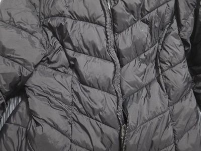 Time and Tru Black Puffer Jacket Size L (12-14)