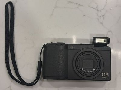 Ricoh GR II Digital Camera - Compact APS-C, Built-in Flash, W/ Extra Batteries & Case