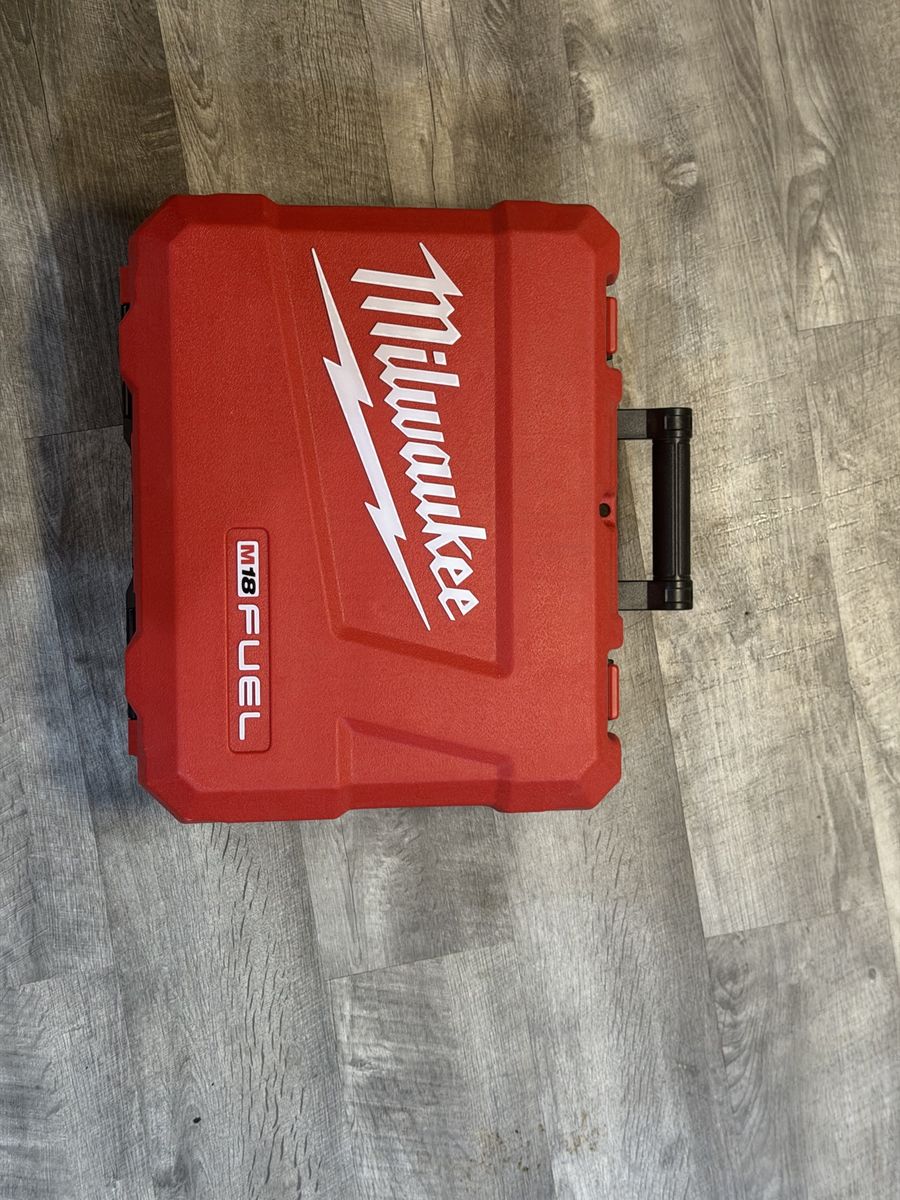 Milwaukee hard case