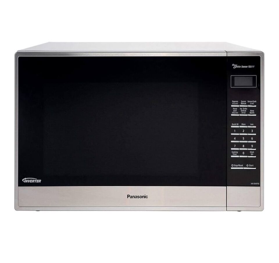 New Panasonic 2.2 Cu. Ft. 1250 Microwave