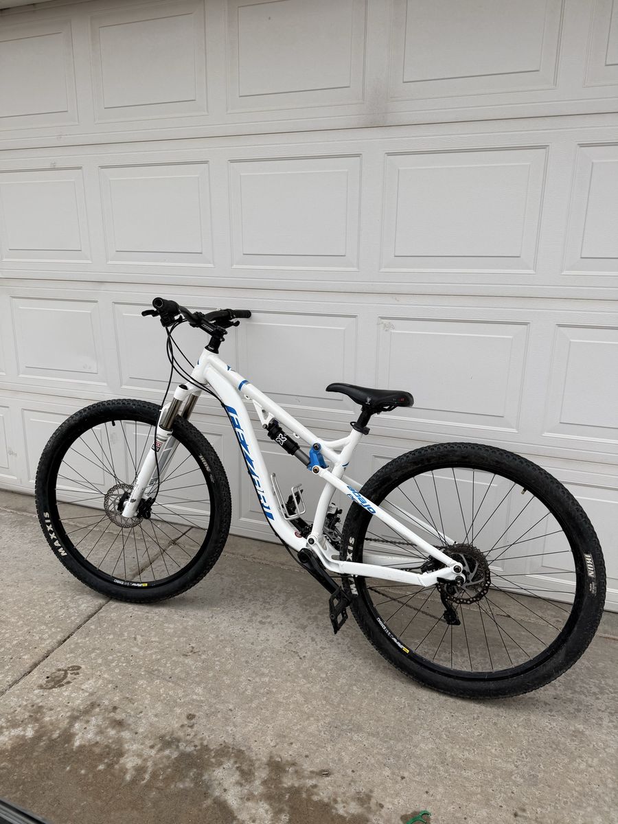 Fezzari Abajo Peak Full Suspension XC Mountain Bike