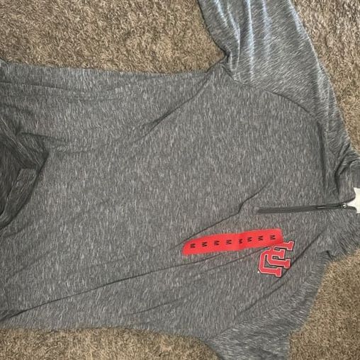 New Utah Utes half zip sweatshirt $55