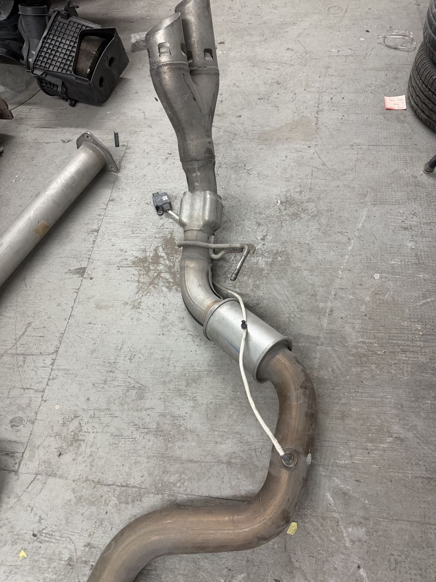 2019 Ford F250 Exhaust Tail Pipe