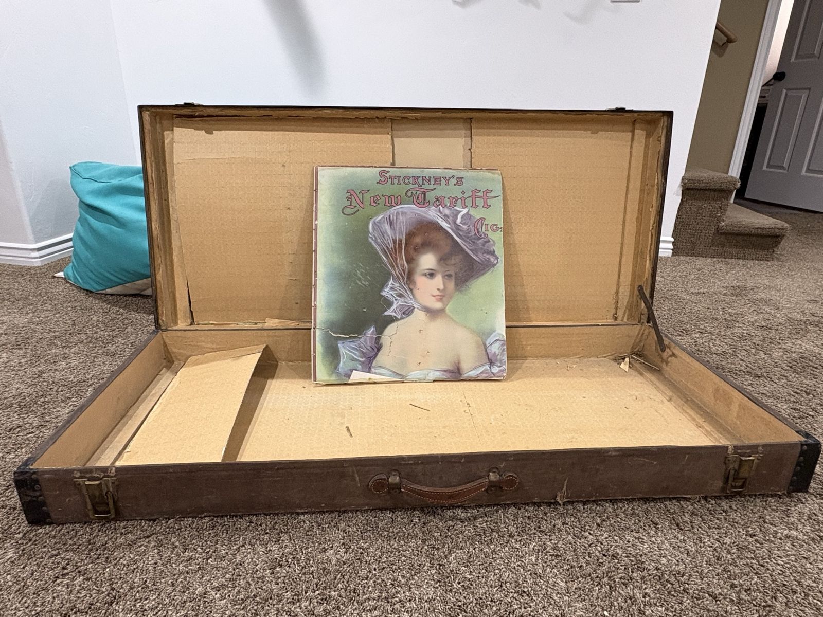 Antique Cigar Advertising Gun Case Trunk Stickney’s New Tariff Early 1900s