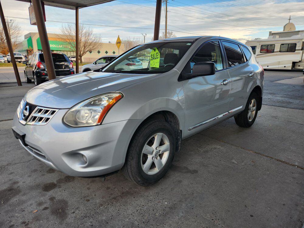 2012 NISSAN ROGUE S