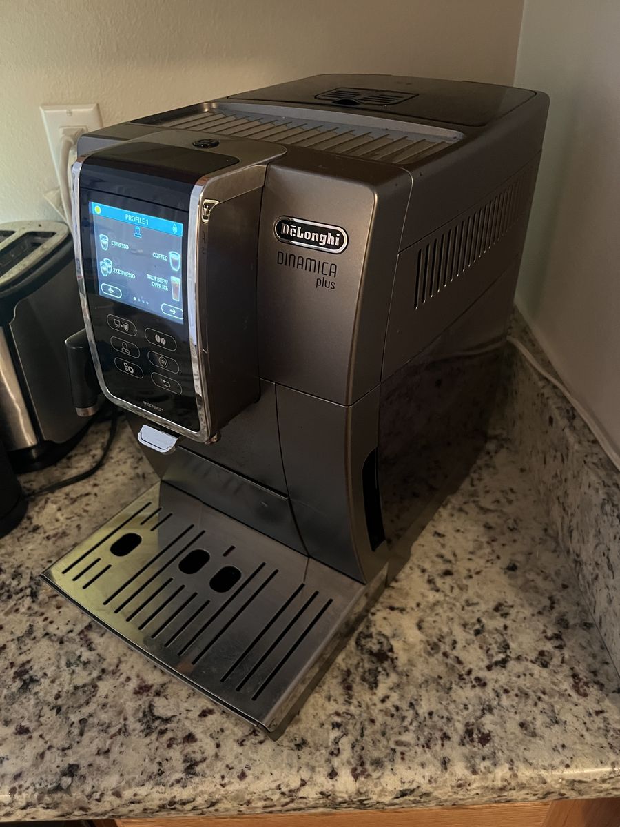 DeLonghi Dinamica Plus ECAM37095TI Super Automatic Espresso Machine – $750 OBO
