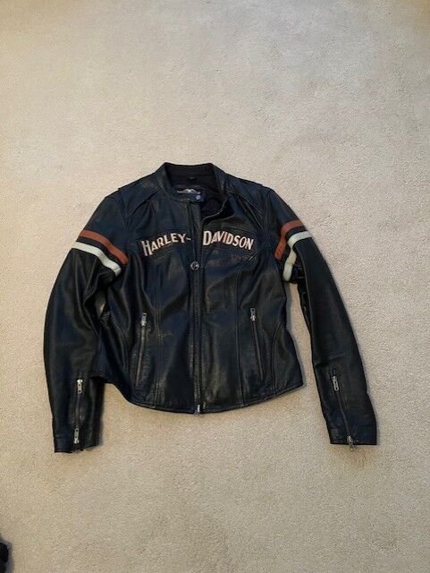 Harley Davidson Leather Jacket women's L excellent condition