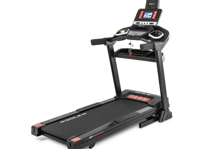SOLE F63 Treadmill