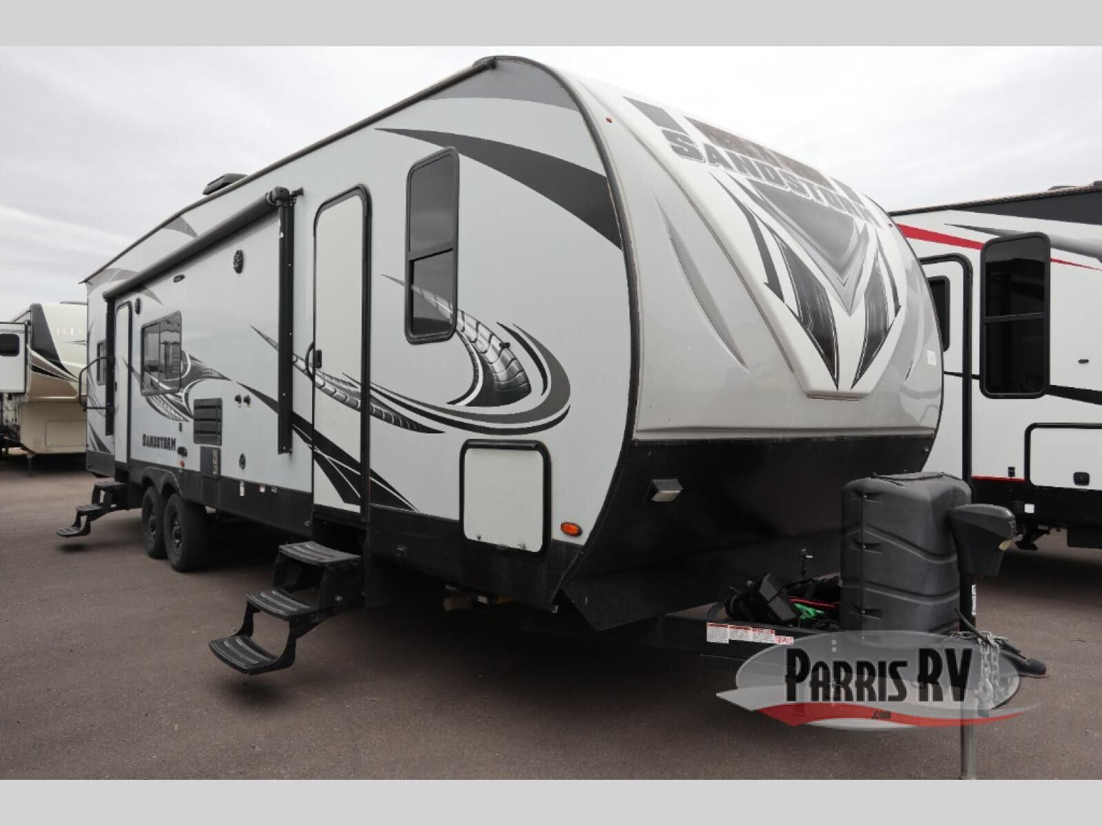 Used 2021 Forest River RV Sandstorm 304GSLR