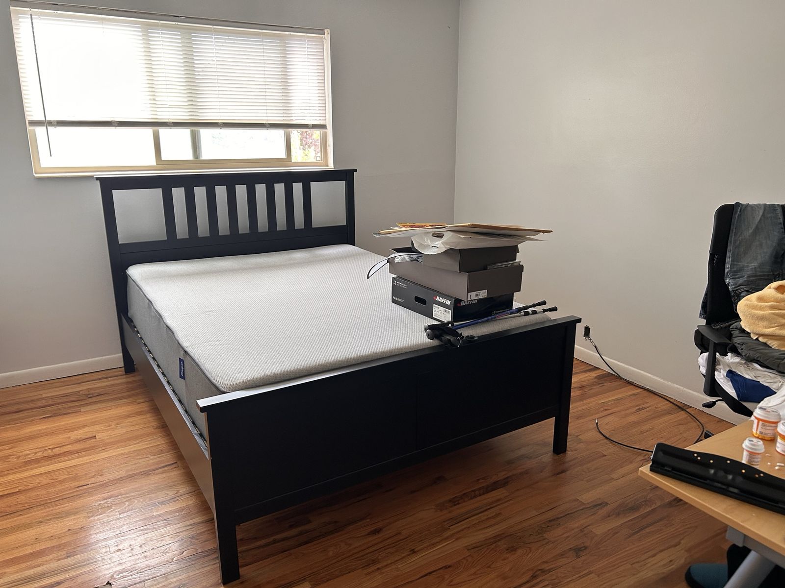 Black Wooden Queen Size Bed Frame with Slatted Headboard and Footboard