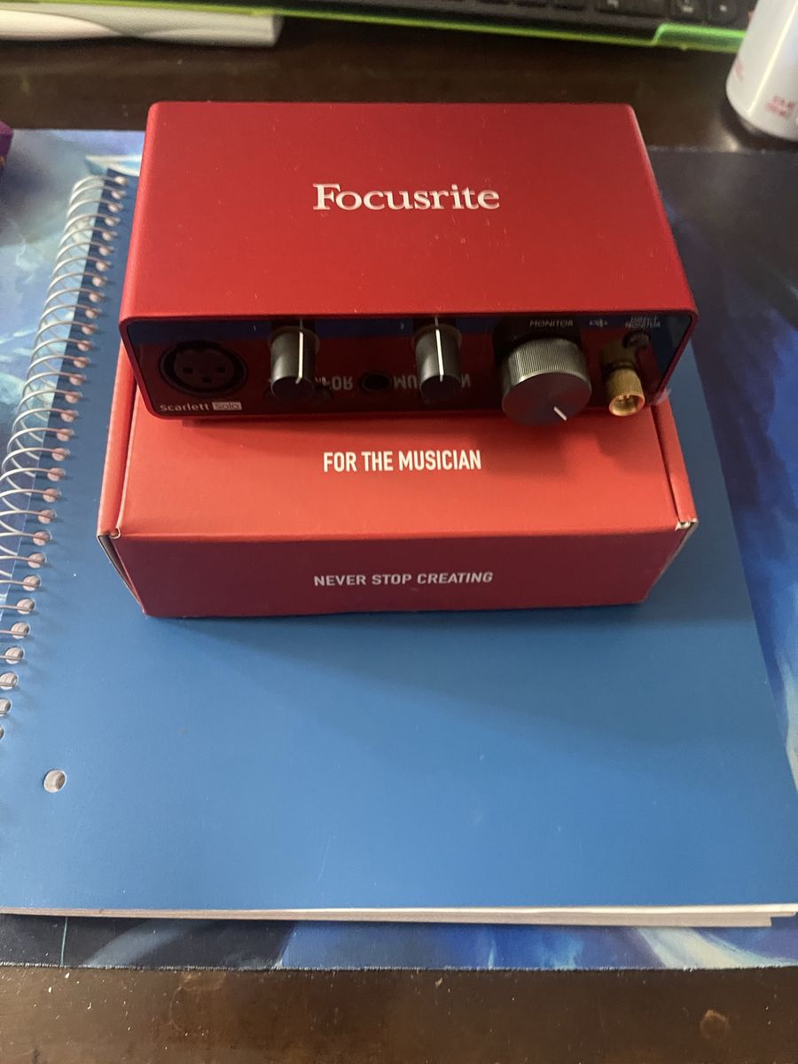 Focusrite Scarlett Solo 3rd Gen USB Audio Interface for Musicians - Excellent Condition