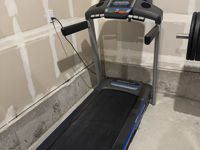 Horizon CT7.1 Treadmill — $600 OBO