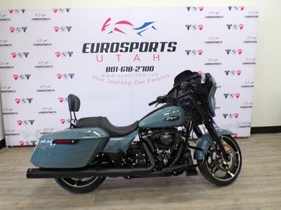 2024 Harley-Davidson Flhx