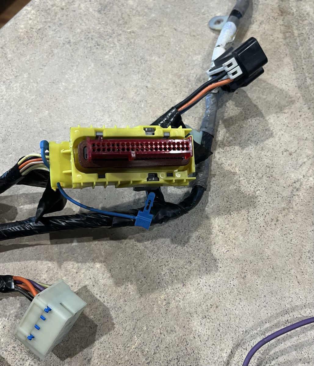Main image 3