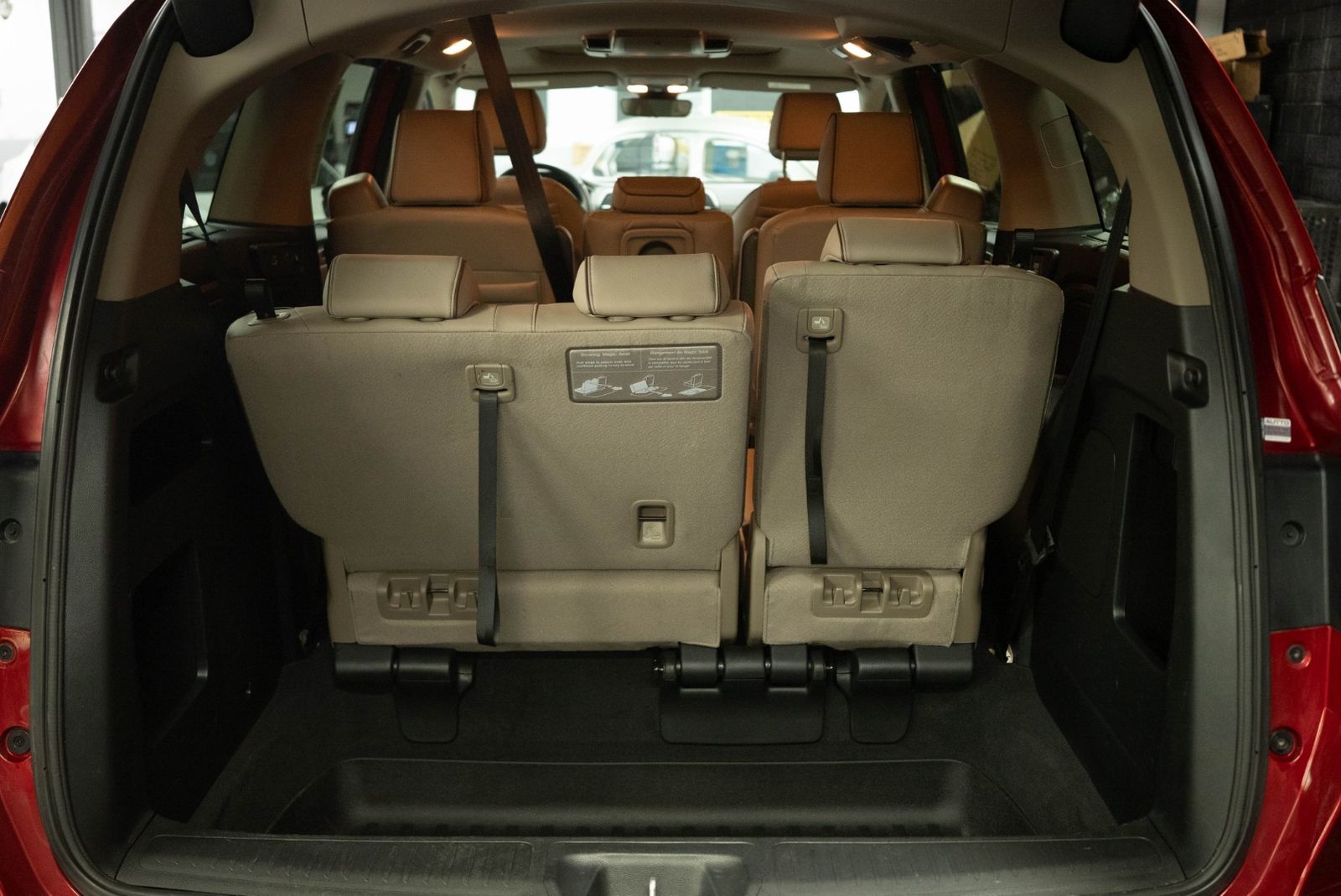 Main image 7