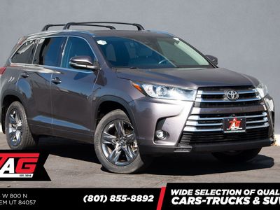 2019 Toyota Highlander Limited Platinum