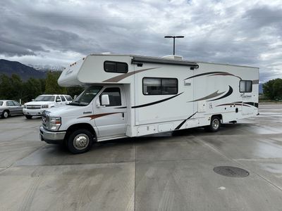 For Rent- Class C RV Coachman 32 foot - Sleeps 8 Ford V-10 Gas engine