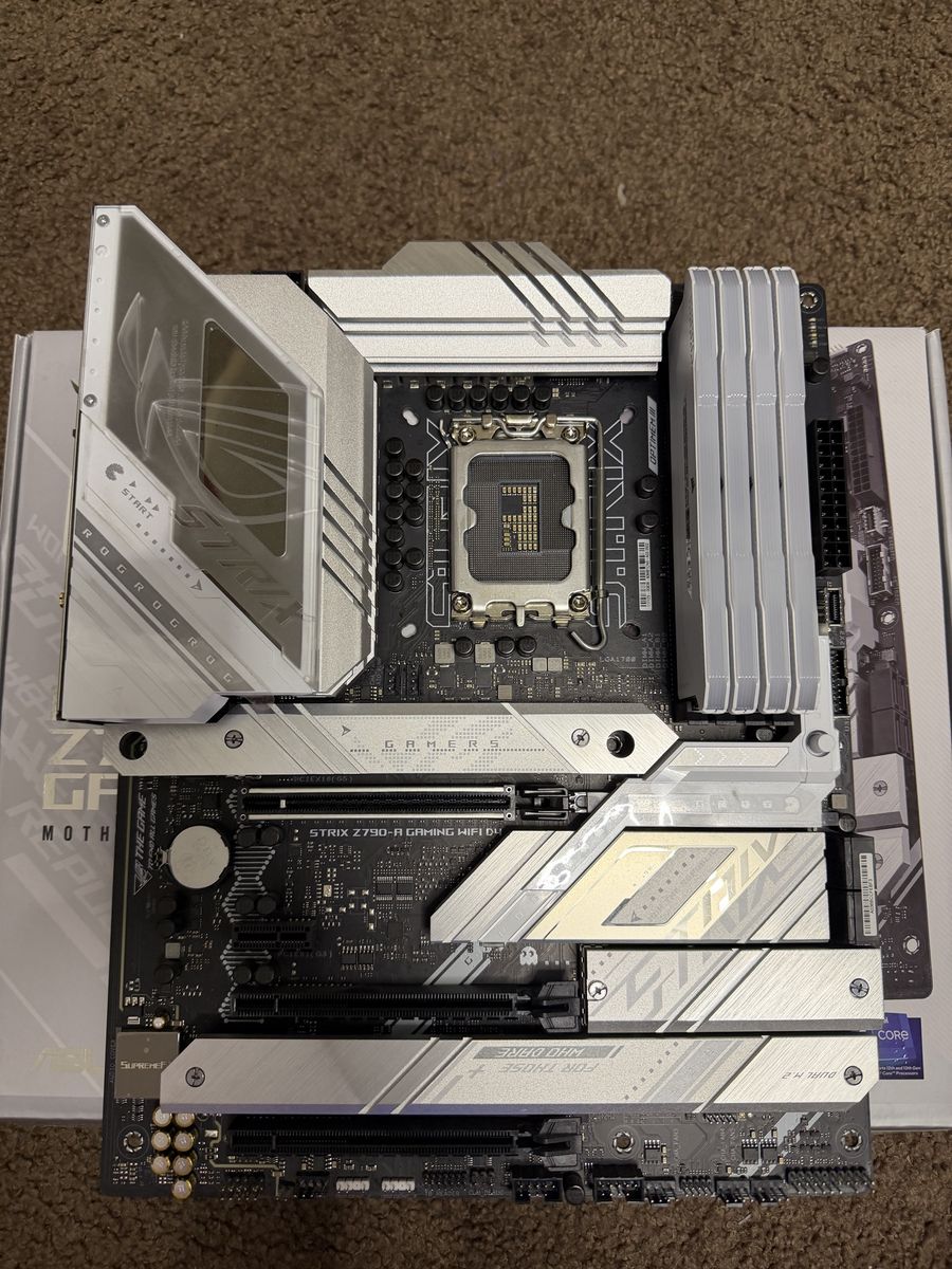 White motherboard and ram combo Z790 64 gigs ddr4