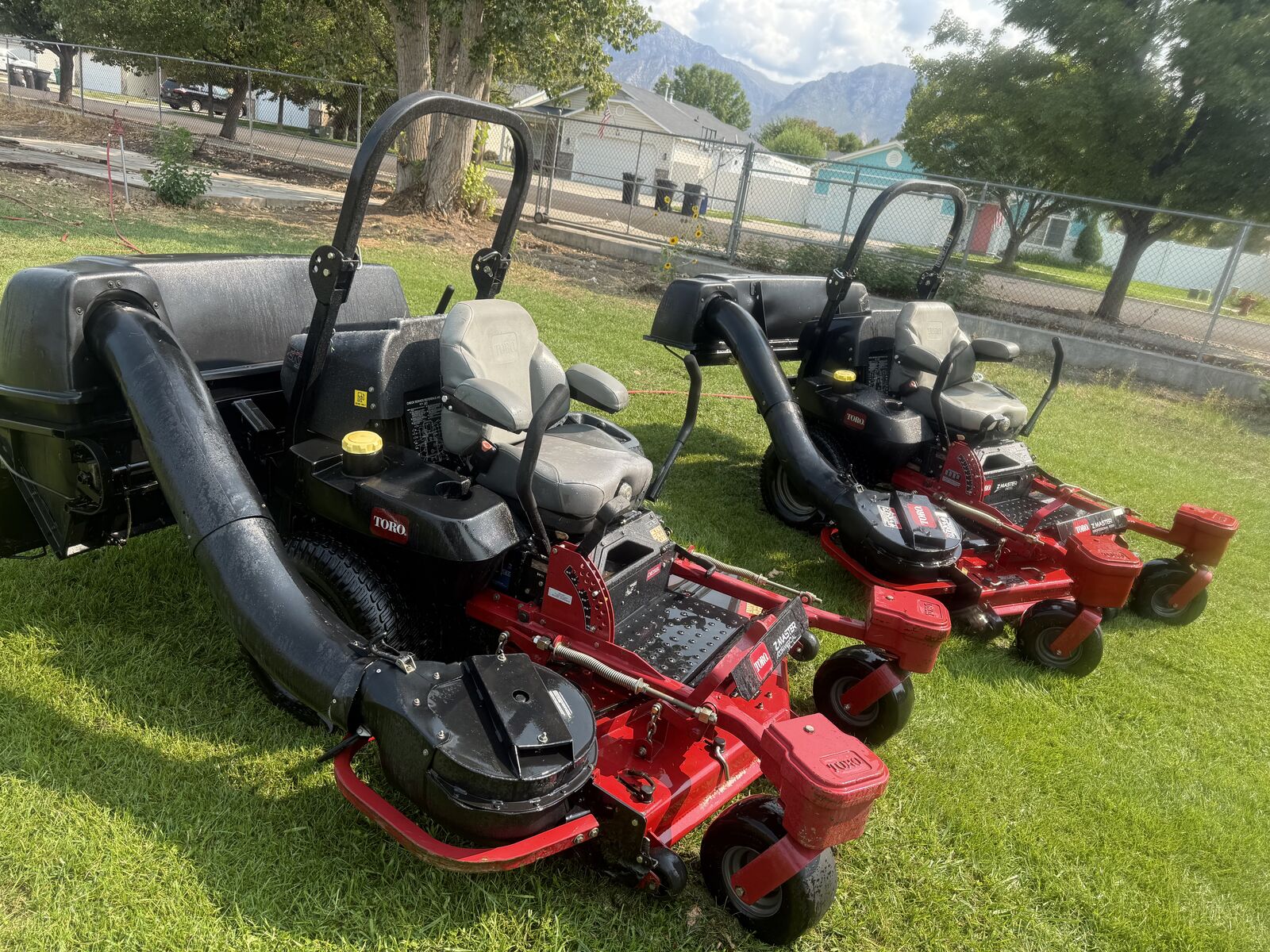 KUBOTA TORO DIESEL Zeroturn Lawn Mower Commercial Z 60" 72" Retails $35,000-$40,000