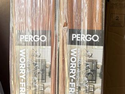 Brand new! Waterproof Laminate Wood Flooring 4 pack