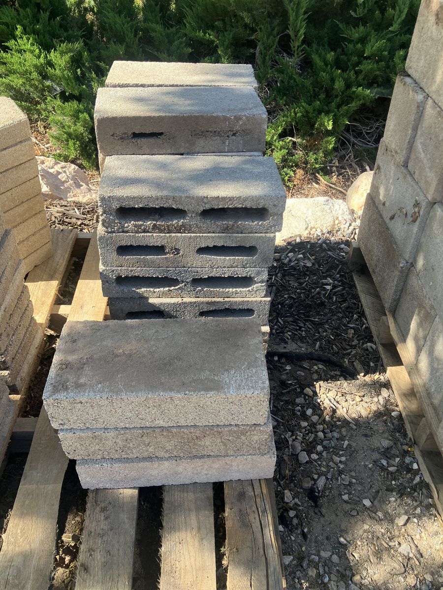 Used Concrete Blocks