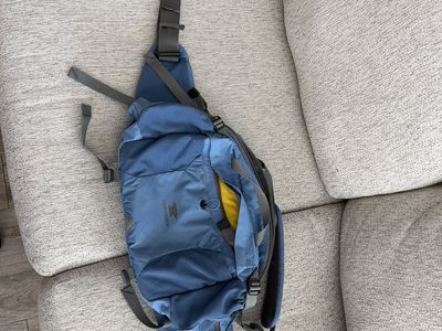 Mountain smith Lumbar Day pack