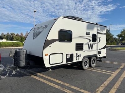 2017 Winnebago Micro Minnie 1706FB