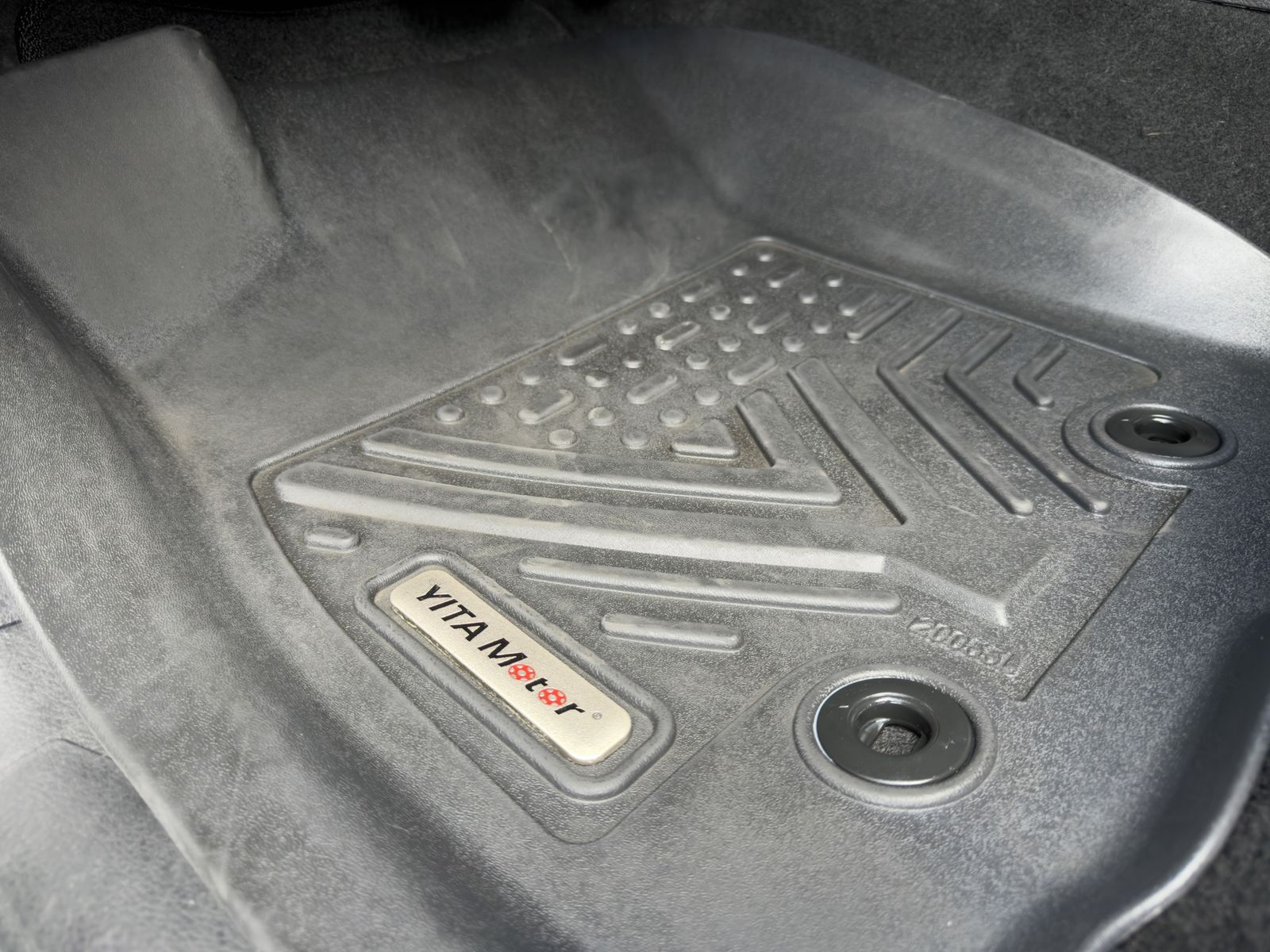 Main image 17