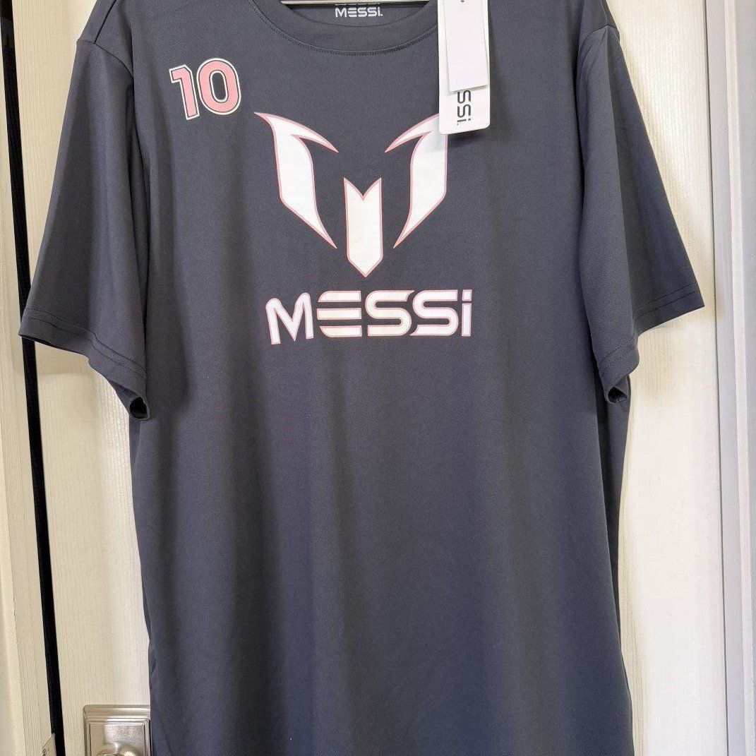 Messi logo tee Xl black new