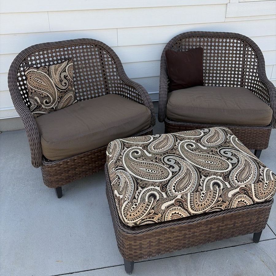 Patio furniture Chairs and ottoman