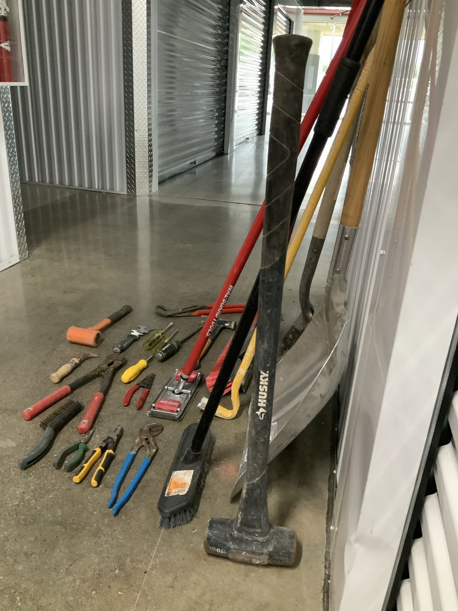 Remodeler/weekend DIYer tool package