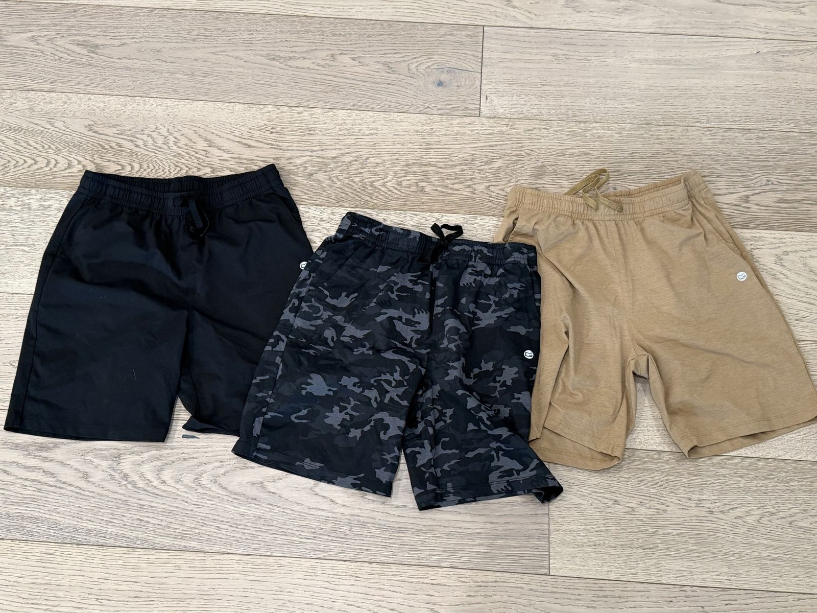 Lot of 3 Athletic Shorts Size Small - Black Camo Tan