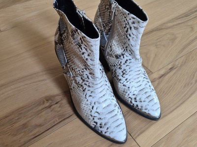 Snake Print 7.5 Heeled Ankle Boots