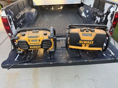 Dewalt Stereos