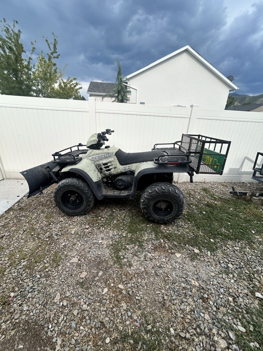 2001 Sportsman 500 4x4 Remington Edition with plow