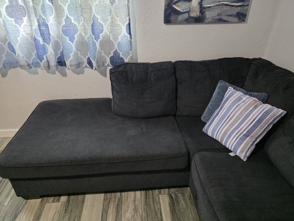 Main image 4