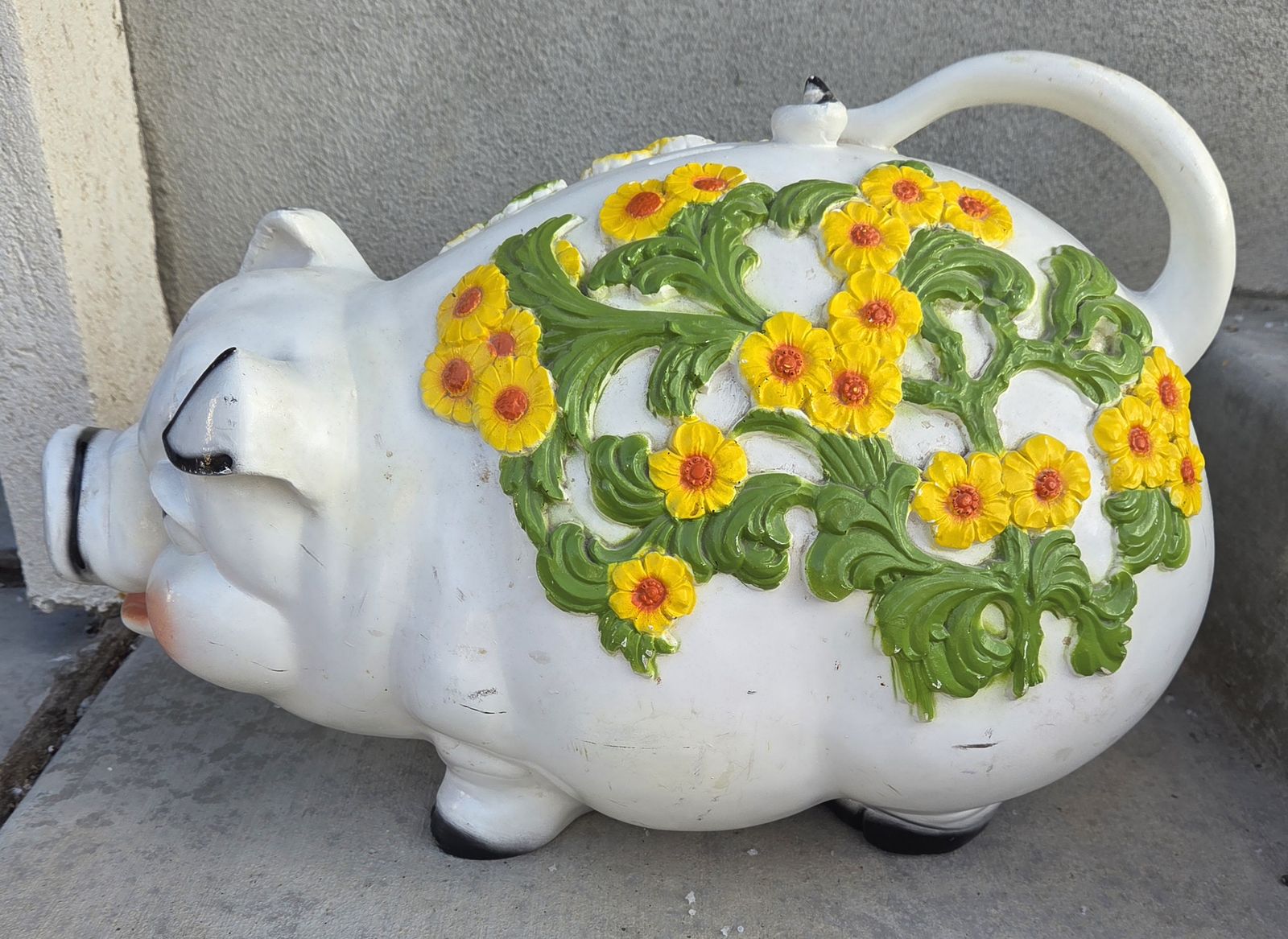 VTG 1976 Floral Piggy Bank