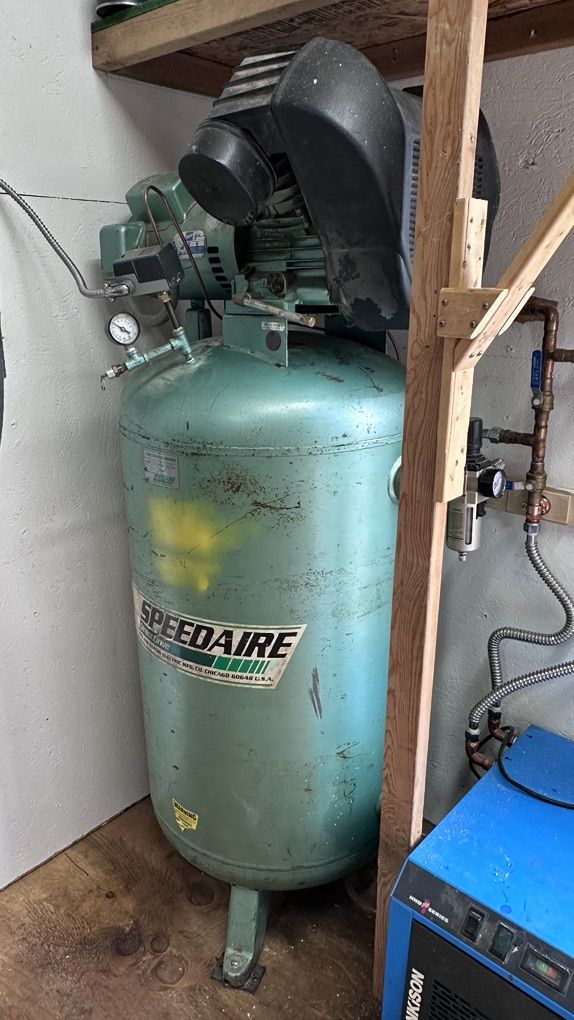 SpeedAire Compressor And A/C Dryer