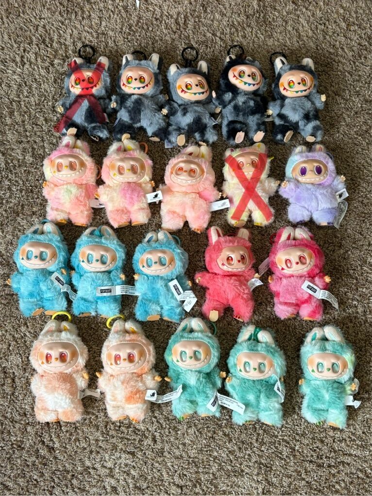 Lafufu Keychains, Dolls