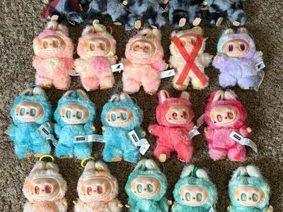 Lafufu Keychains, Dolls