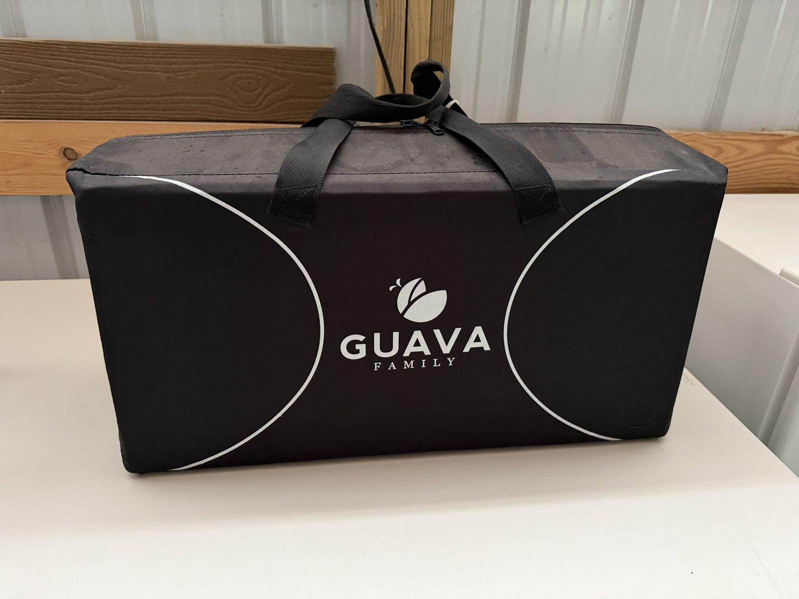 Lotus Guava Travel Crib Excellent Condition