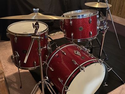 Gretsch 1950’s Broadkaster Drum Set