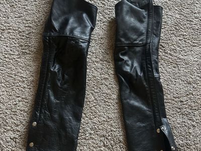 FMC Black Leather Motorcycle Chaps - Adjustable Belt, Zipper Closure - Used
