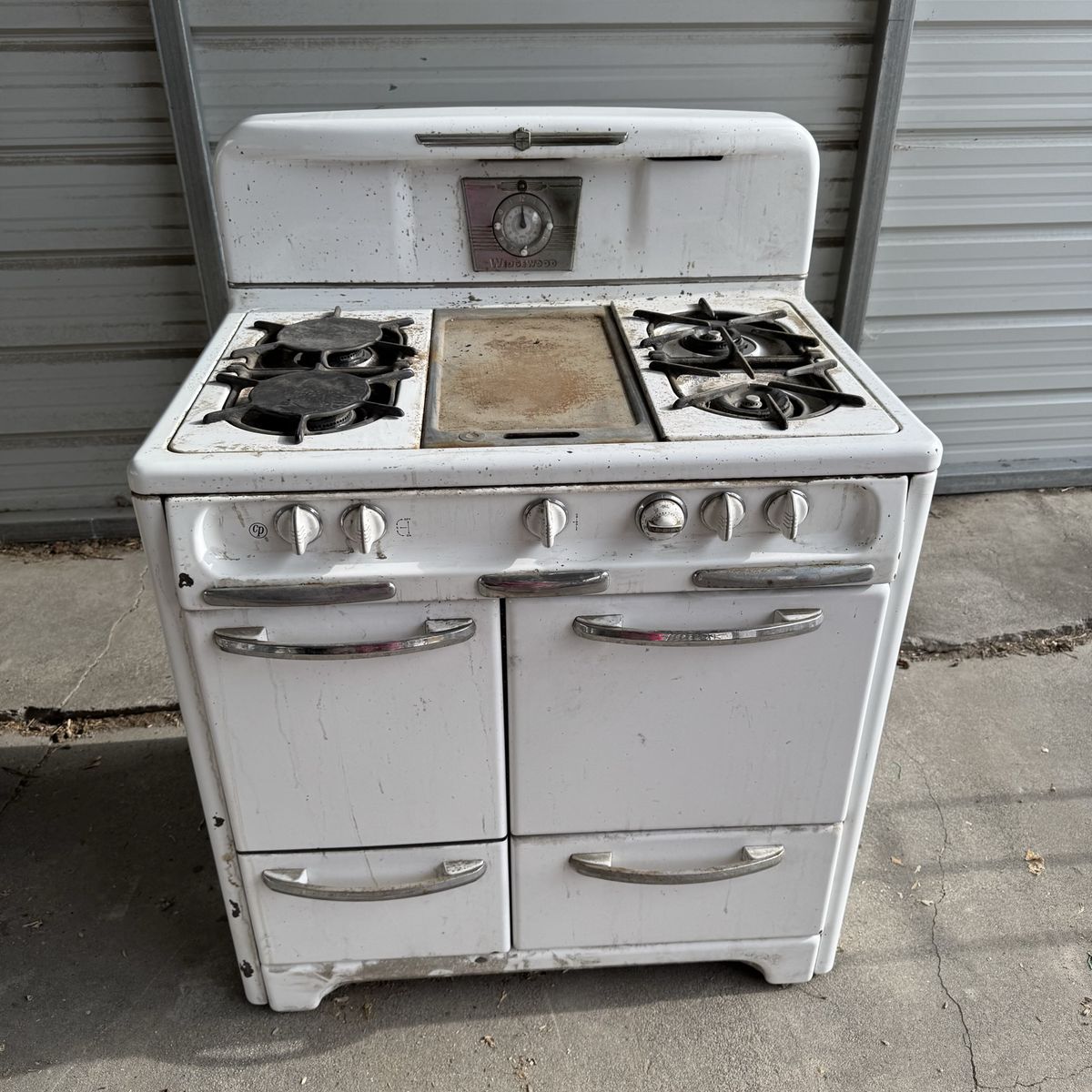 Vintage Wedgewood Stove 40 Inch Stove 1950’s