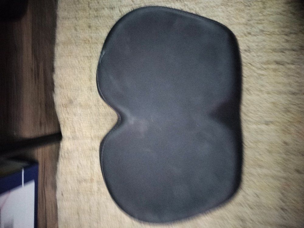 Schwinn Comfort Bike Seat – Extra Wide Cushioned Saddle – Like New