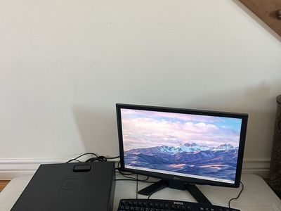 Complete Desktop Computer Setup w/ Monitor